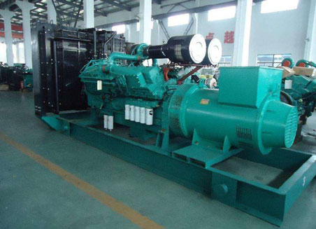 梅江800kw康明斯柴油发电机组